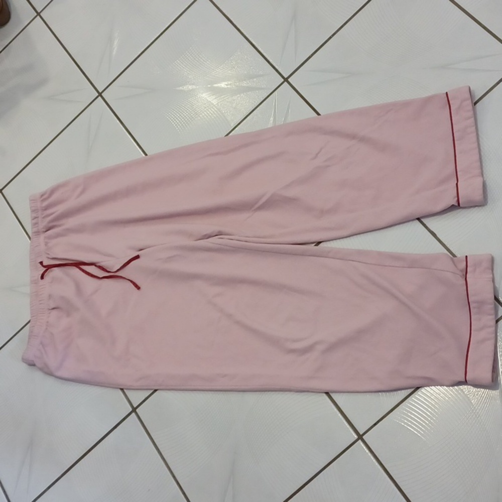 4/$40 Pink Fleece Floral Pajama Set - Size Large - Picture 3 of 9